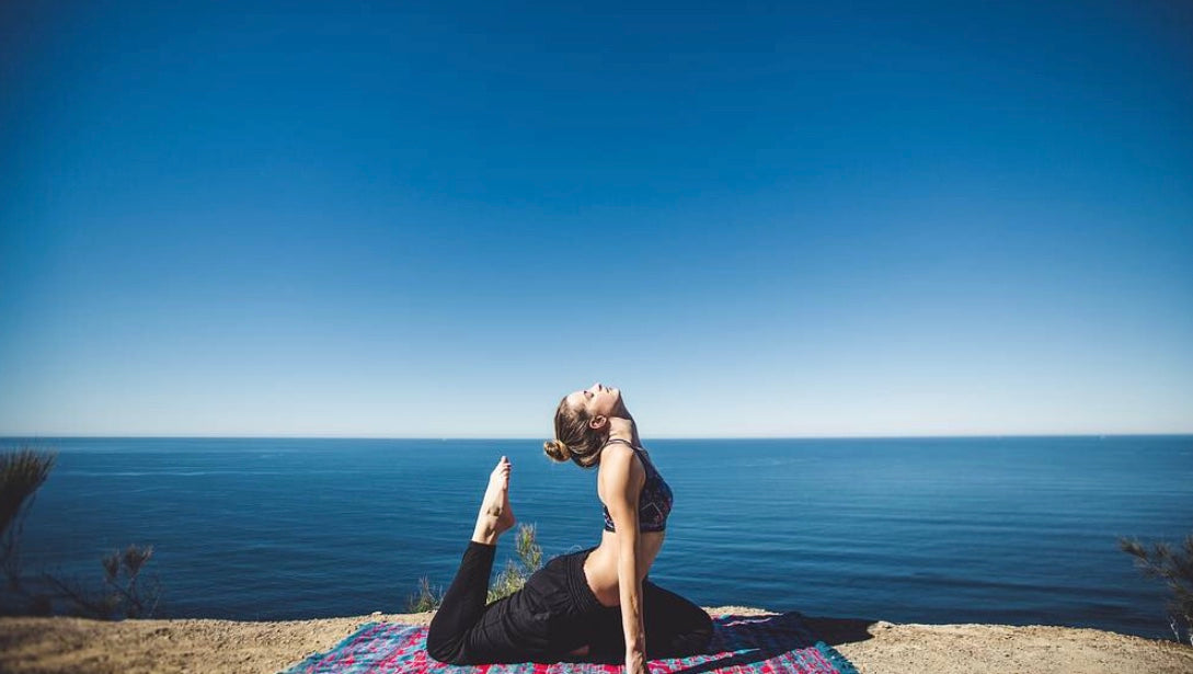 3 Simple Ways to Help Raise Happy & Healthy People (Who Want to Come Home for Thanksgiving)