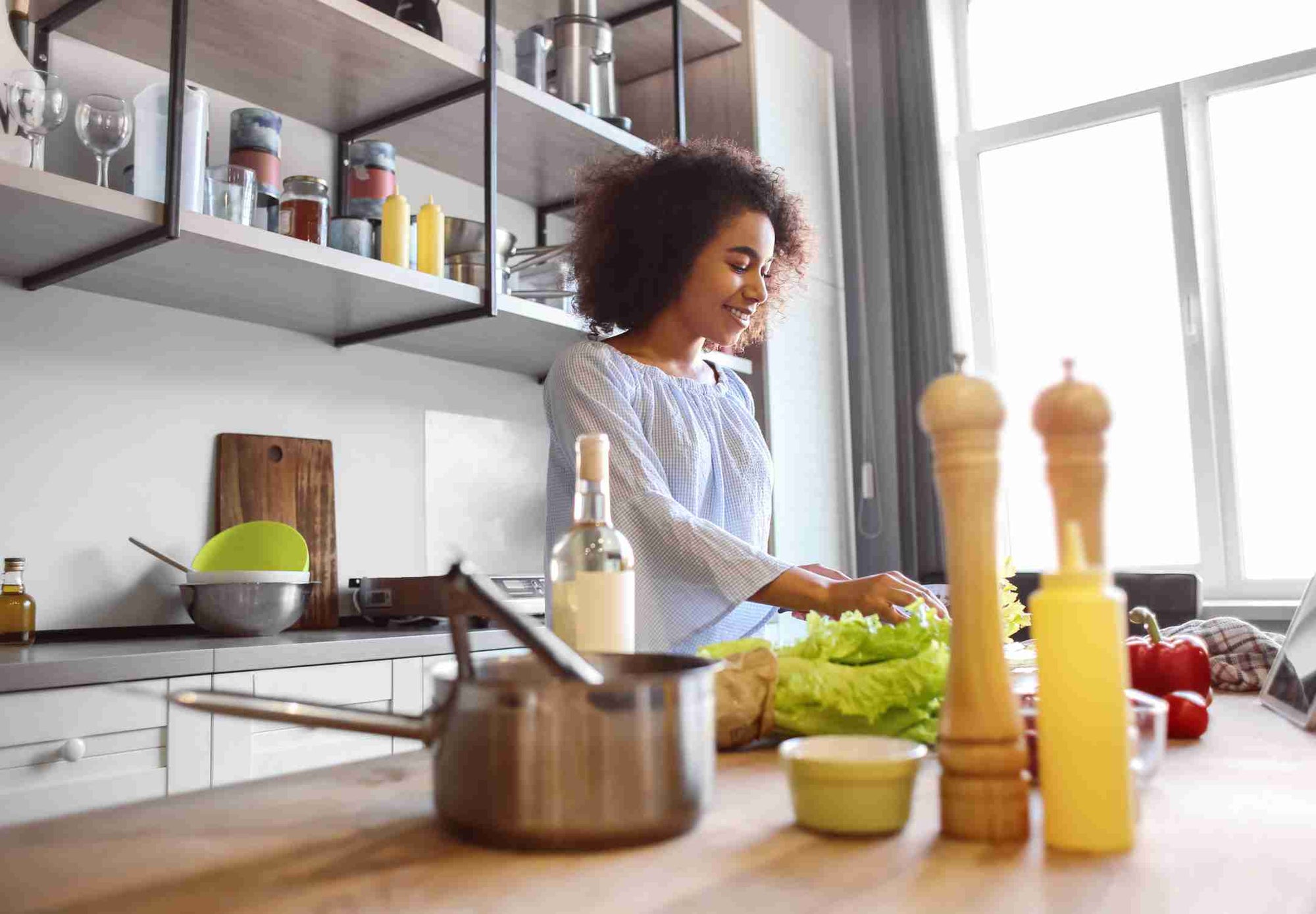 How to Feel More Confident in the Kitchen: A Fresh Start for Women Who Want to Enjoy Cooking Again By Suzie Battishill, Culinary Coach