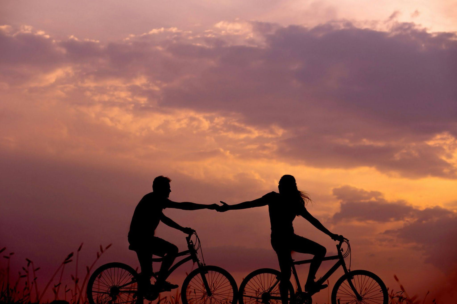 Twin Flames and Attachment Styles: Reclaiming Your Power in Love by Shelby Avann