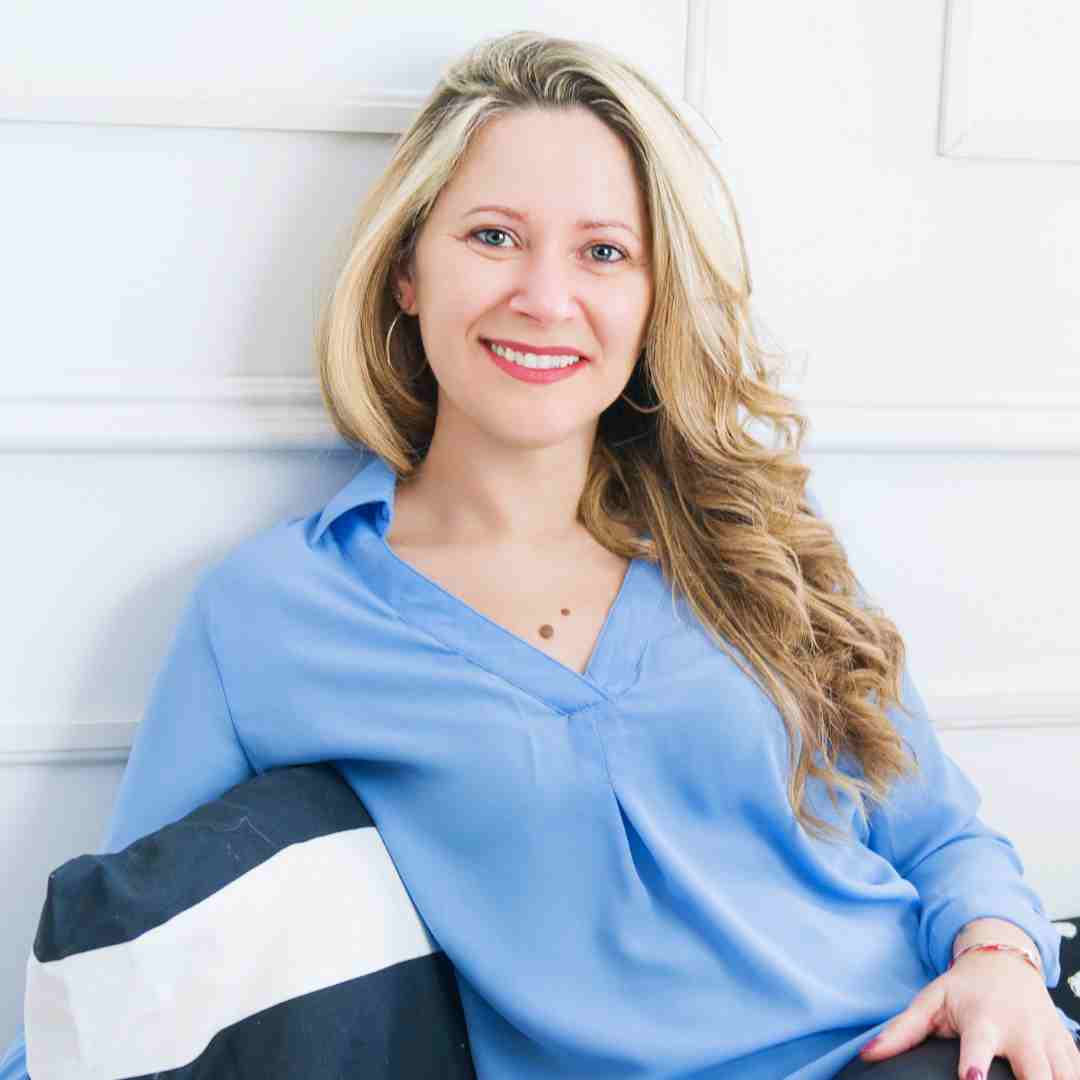 Diana Pascos </BR> EMOTIONAL FREEDOM COACH </BR>