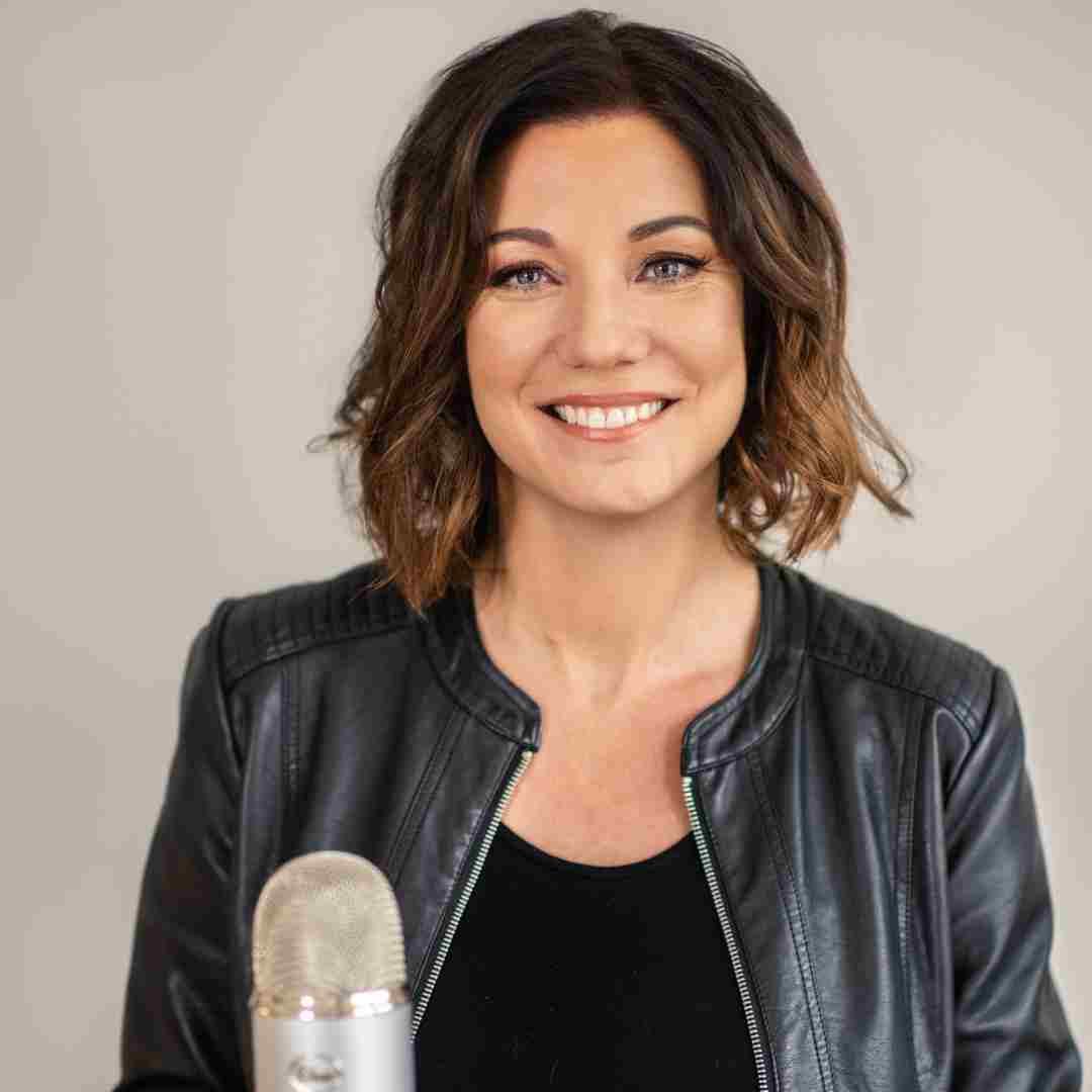 Kelly Hetherington </BR> SUCCESS & MINDSET COACH </BR>