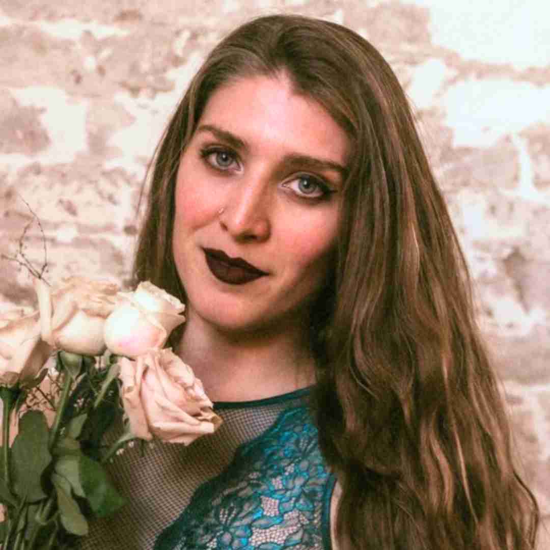 Shelby Avann </BR> NEWMARKET, ON CANADA </BR>