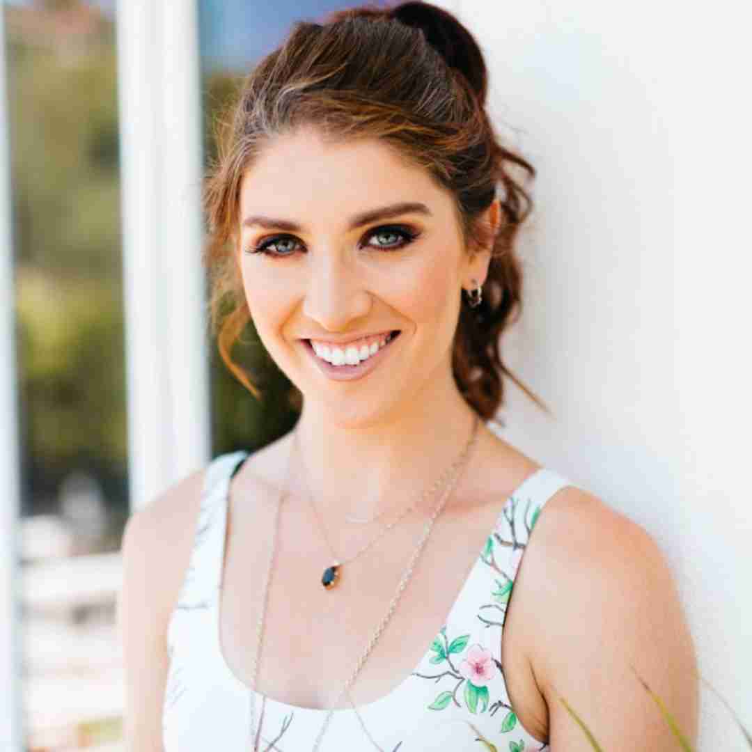 Shelby Avann </BR> NEWMARKET, ON CANADA </BR>